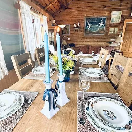 Arctic Fishermans Lodge- Sauna Included Moskenes