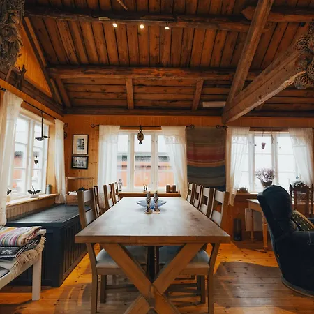 Arctic Fishermans Lodge- Sauna Included Ferienhaus *