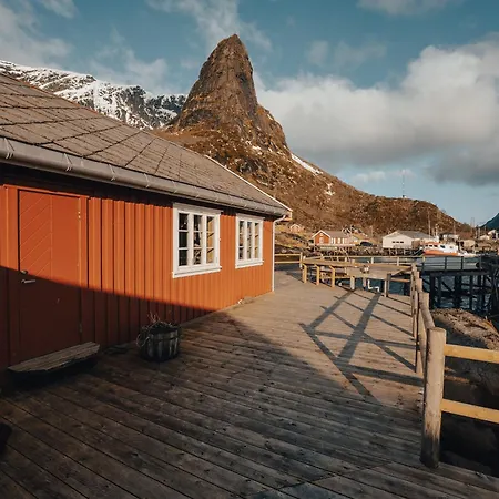 Feriehus Arctic Fishermans Lodge- Sauna Included