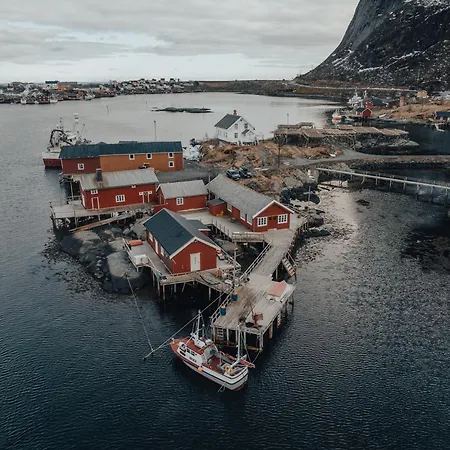 Feriehus Arctic Fishermans Lodge- Sauna Included *