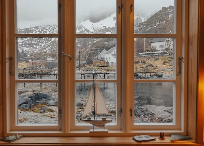 度假居 Arctic Fishermans Lodge- Sauna Included 莫斯克内斯