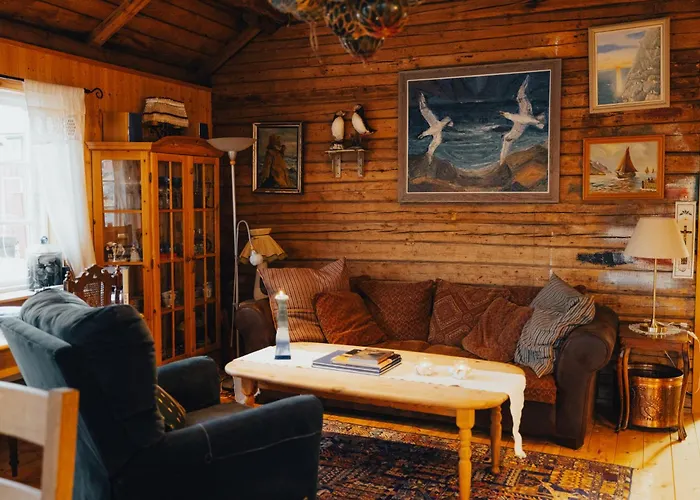 Arctic Fishermans Lodge- Sauna Included Holiday home