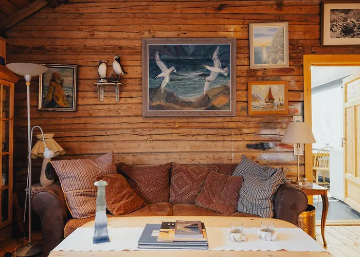 Holiday home Arctic Fishermans Lodge- Sauna Included