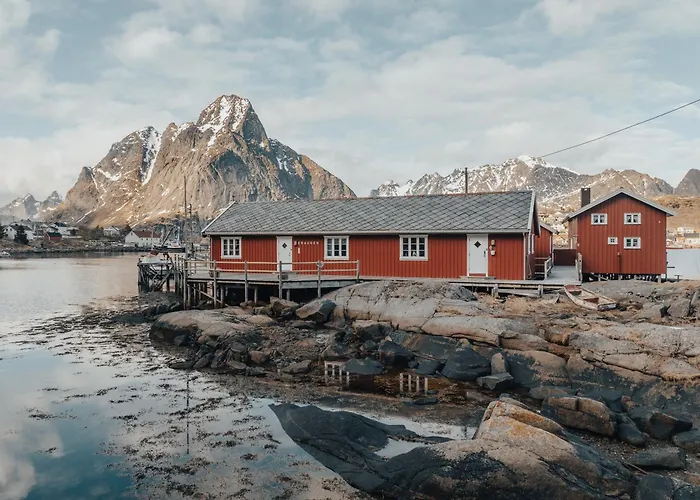Arctic Fishermans Lodge- Sauna Included Holiday home