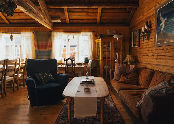 Arctic Fishermans Lodge- Sauna Included 度假居