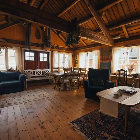 Arctic Fishermans Lodge- Sauna Included בית נופש מוסקנס